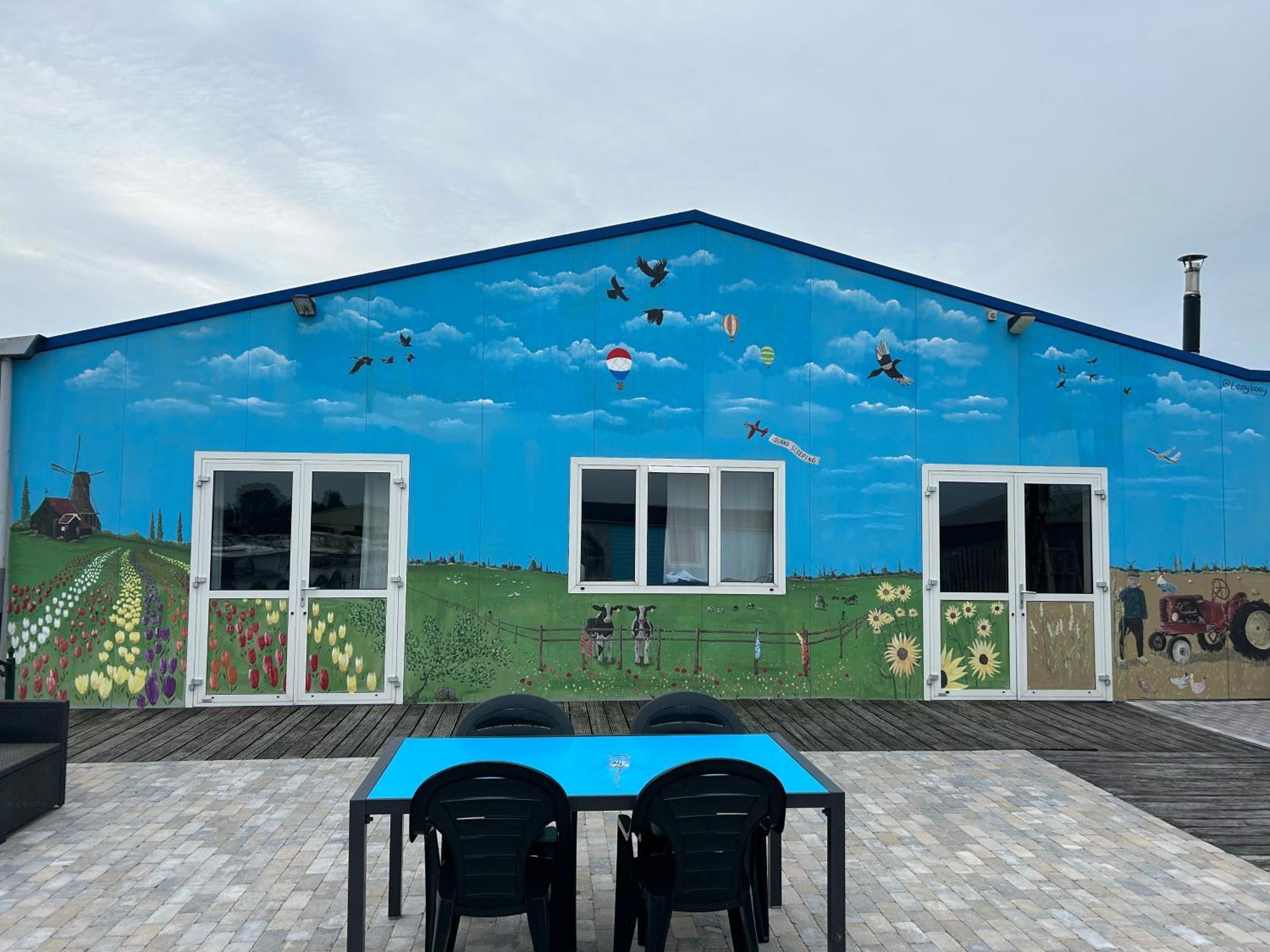 Island Sleeping Hotel Aalsmeer Exterior photo
